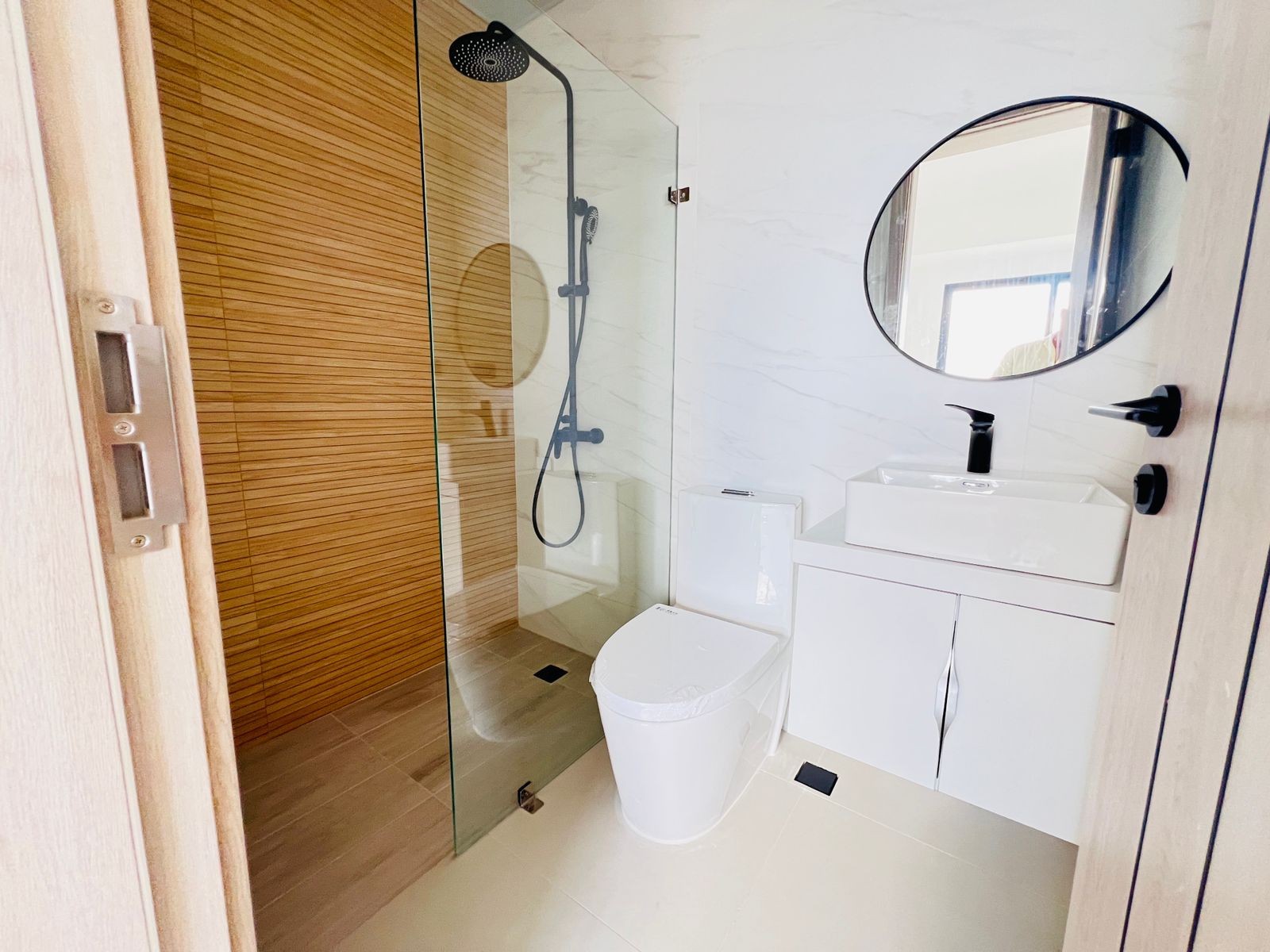 apartamentos - 𝙀𝙫𝙖𝙧𝙞𝙨𝙩𝙤 𝙈𝙤𝙧𝙖𝙡𝙚𝙨 una hab 1.5 baños  7