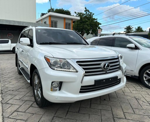 jeepetas y camionetas - Lexus lx570 2014