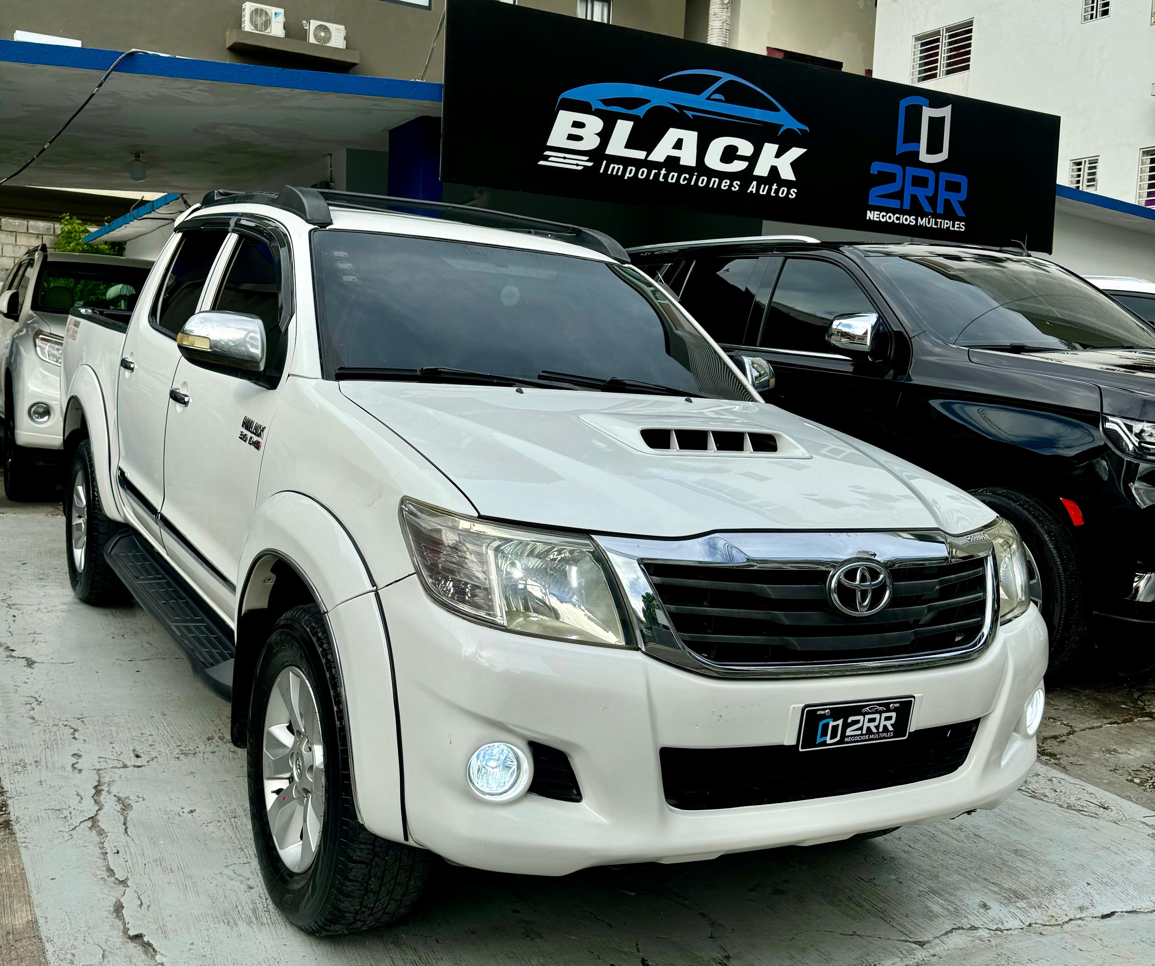 jeepetas y camionetas - Toyota Hilux 2006 Kit 2015 4x4 5