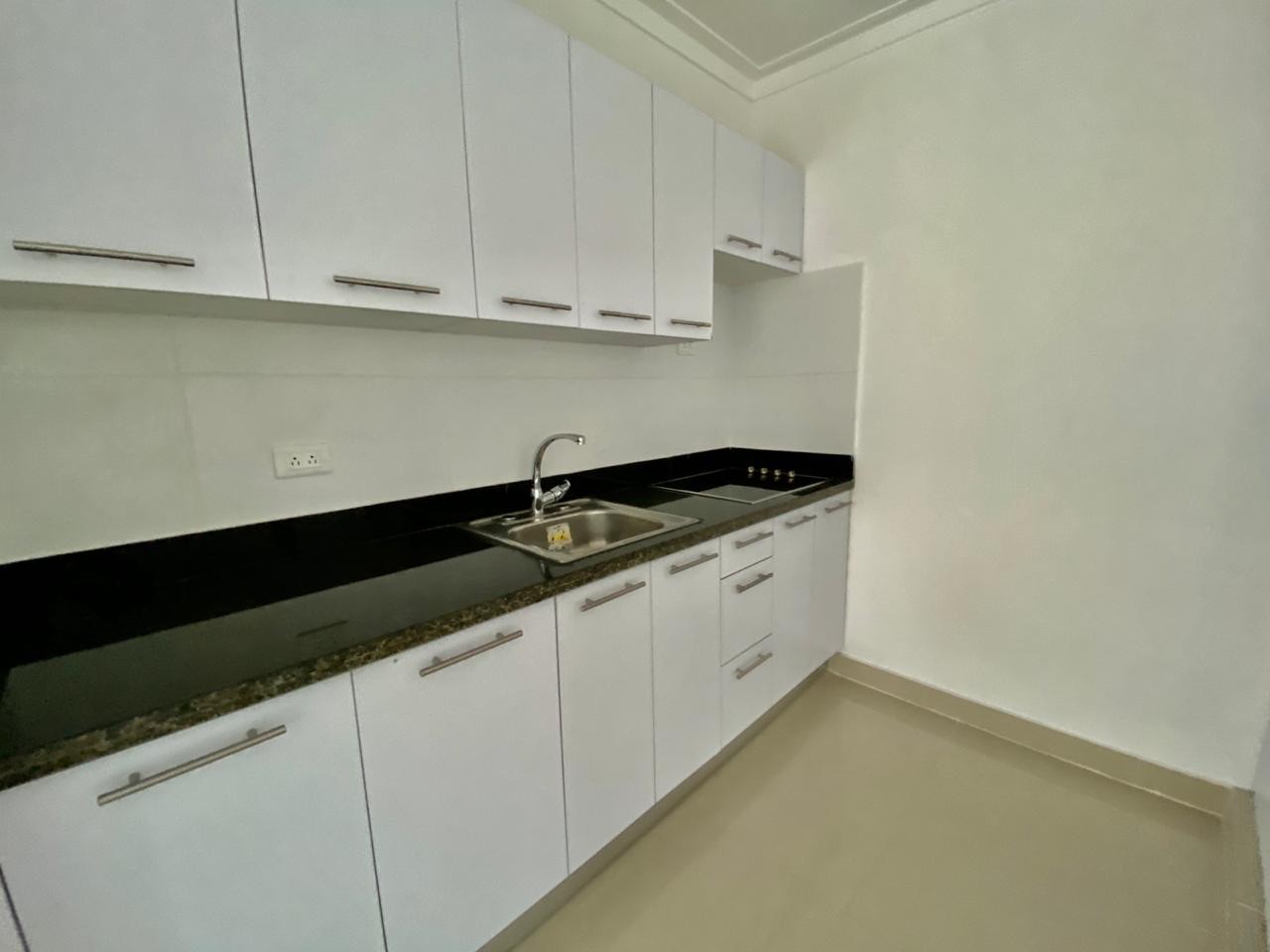 apartamentos - Moderno apartamento nuevo en Evaristo Morales 2