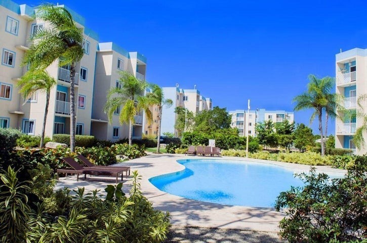 apartamentos - Apartamento en venta Punta Cana #24-1060 dos dormitorios, un baño, balcón, pisci 3