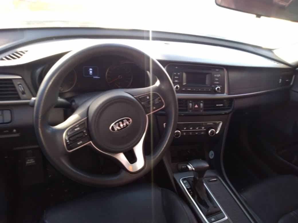 carros - KIA K5 2017 BLANCODESDE: RD$ 685,100.00 4