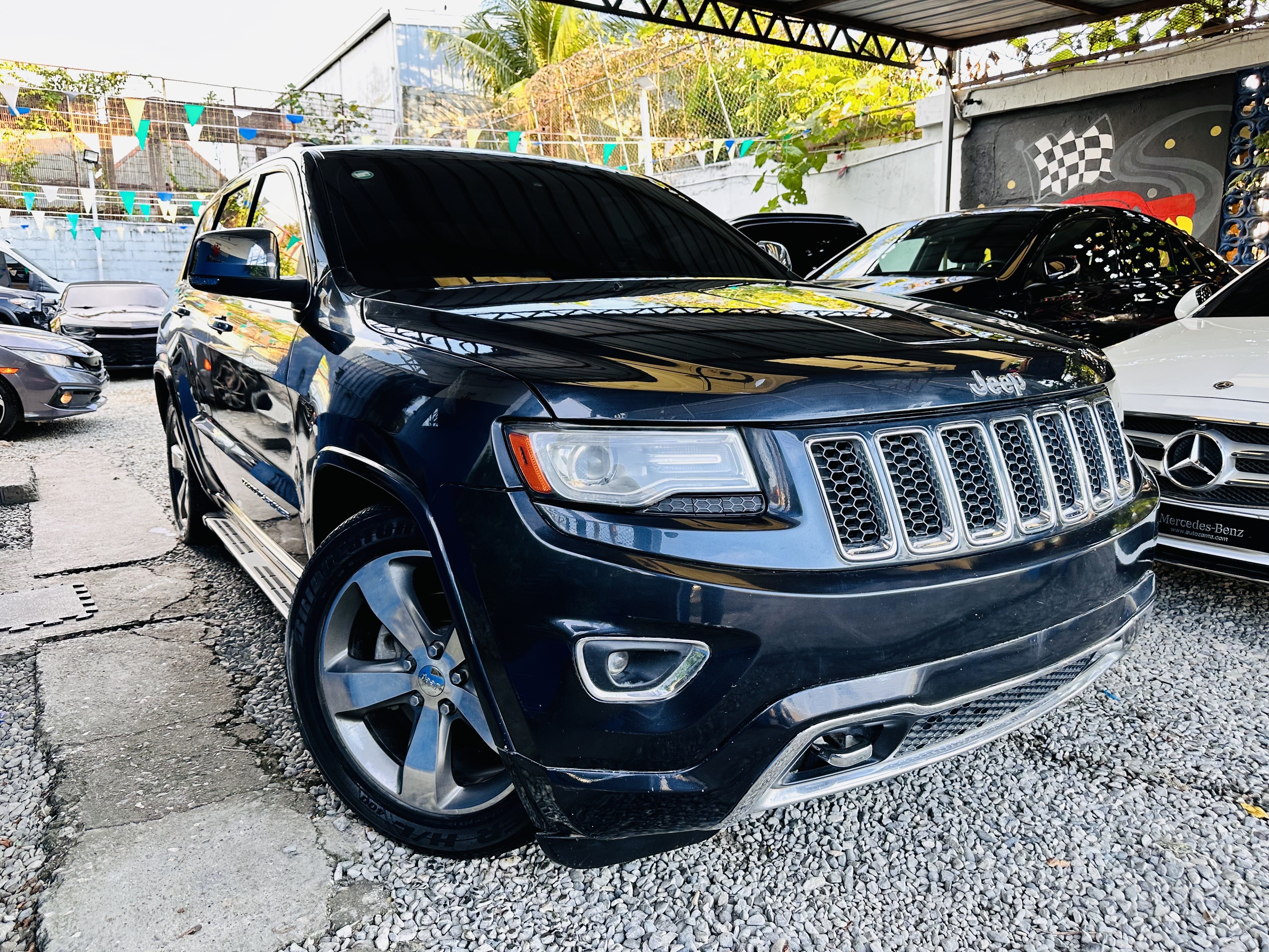 jeepetas y camionetas - jeep grand cherokee overland 2014 1