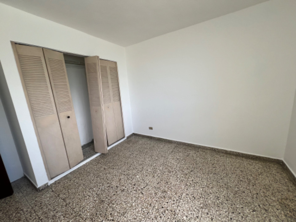 apartamentos - Apartamento en Venta en Gazcue 3H, 1B, 1P, 3re nivel 9