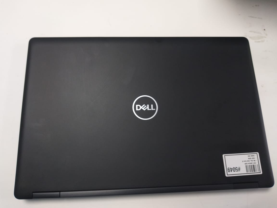 computadoras y laptops - Laptop, Dell Latitude 5590 / 8th Gen, Intel Core i5 / 16GB DDR4 / 250GB SSD
  5