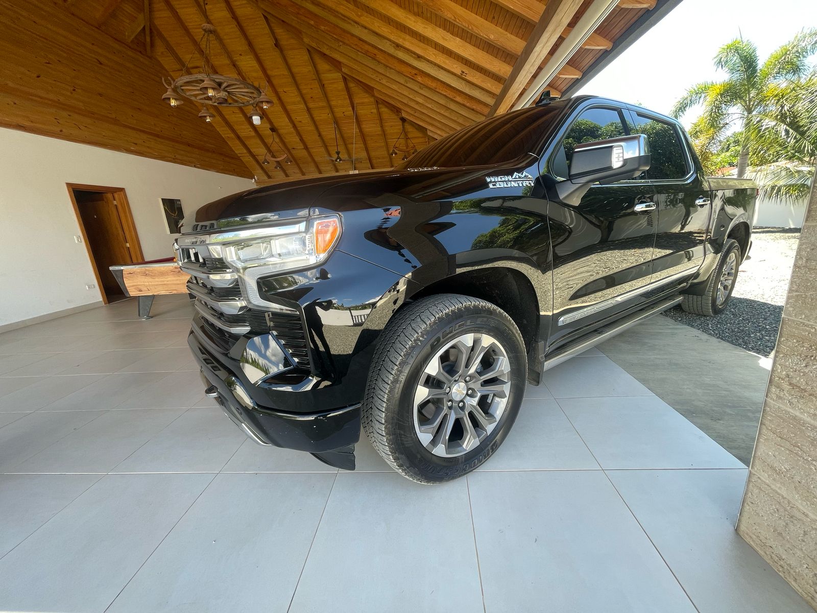 jeepetas y camionetas - chevolet silverado 2023 1