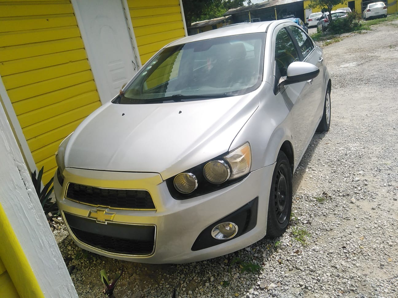 carros - Chevrolet Sonic 2012 Transmision Mecanica 1