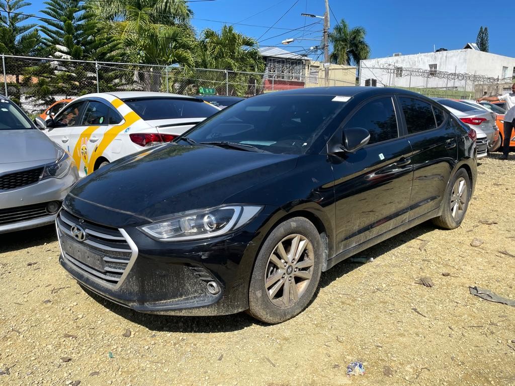 carros - HYUNDAI AVANTE 2019 NEGRO 1