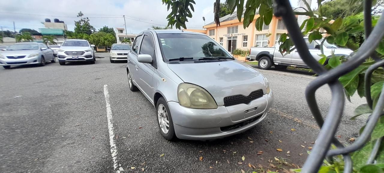 carros - Toyota Vitz 2003