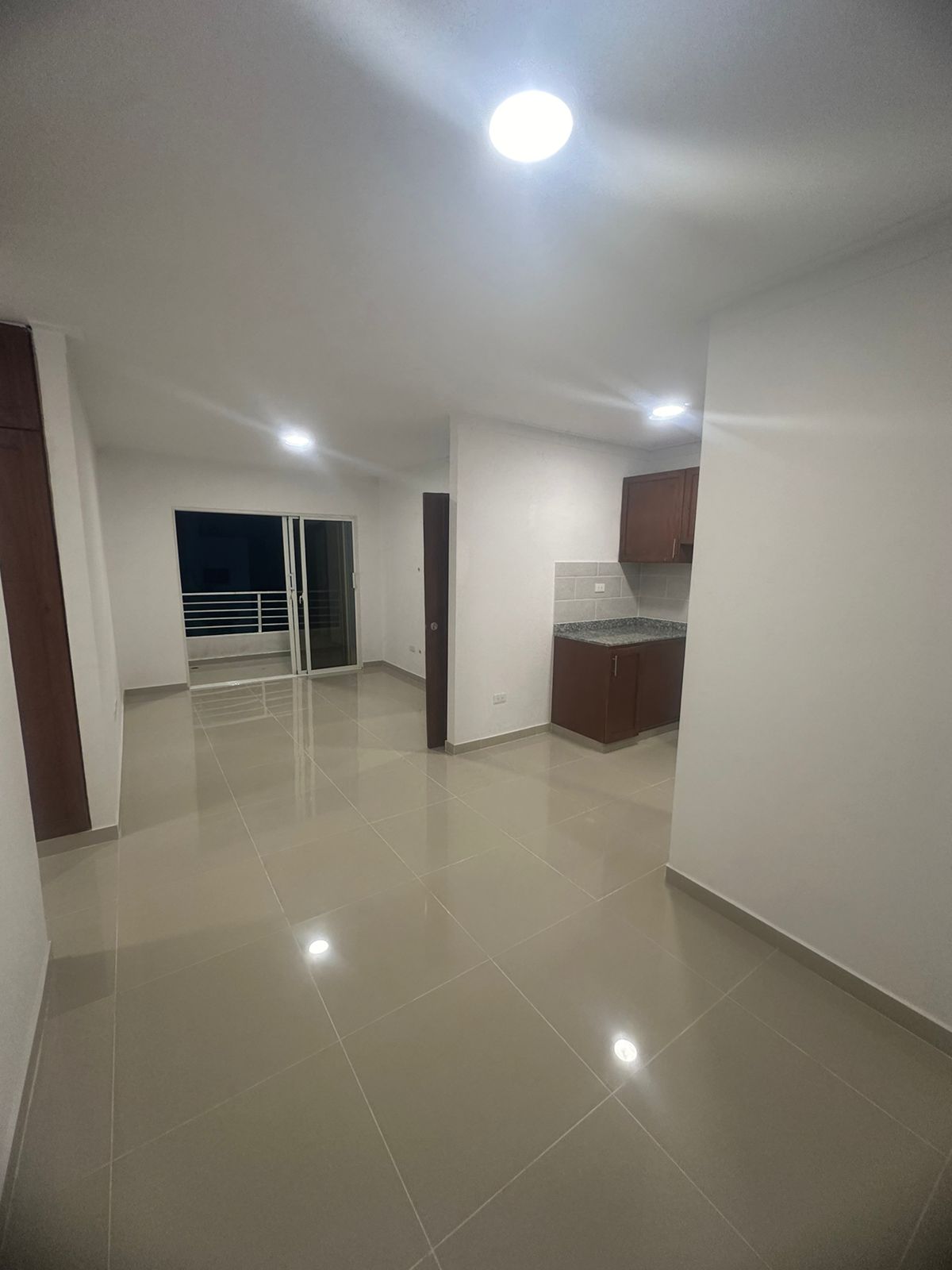 apartamentos - vendo Apto en residencial Lp9 santo Domingo Oeste  3