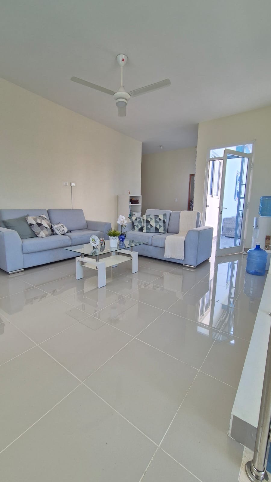 casas - vendo hermosa casa santiago, villa María  4