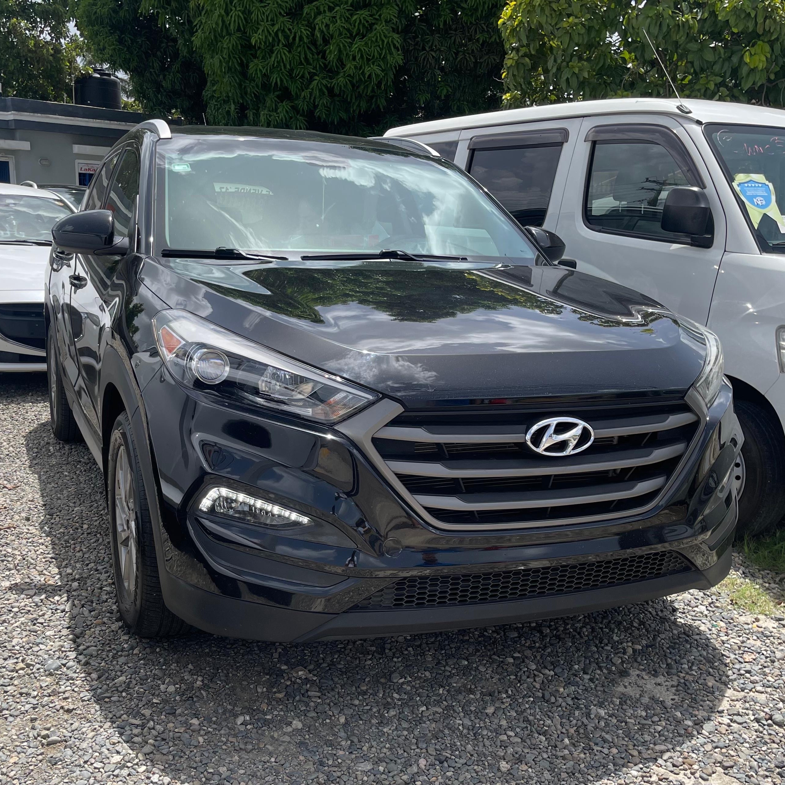 jeepetas y camionetas - Hyundai Tucson 2017 AWD
