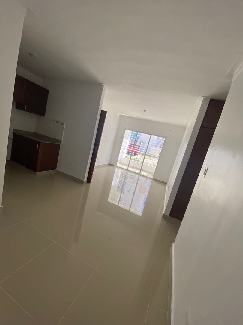 apartamentos - Apartamento en alquiler de 3 habitaciones en Santo Domingo oeste  5