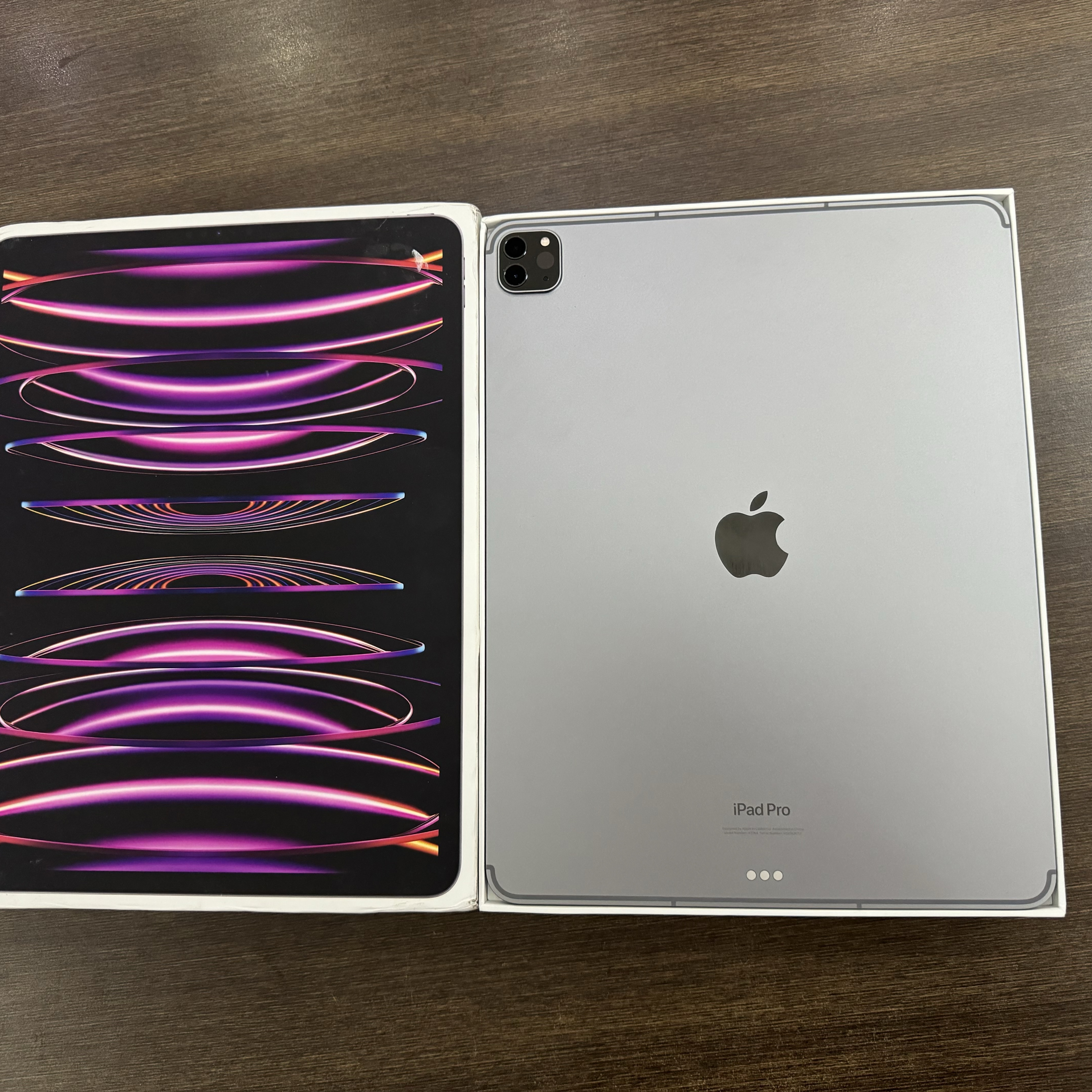 celulares y tabletas - iPad Pro 12.9 inch 6ta Gen 128GB - M2 Apple Chip Nueva RD$ 51,500 NEG