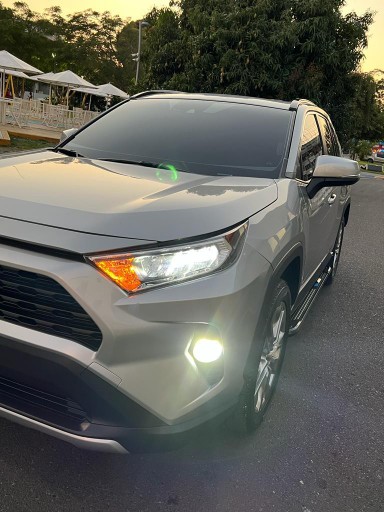 jeepetas y camionetas - Toyota rav4 2019 exl 0