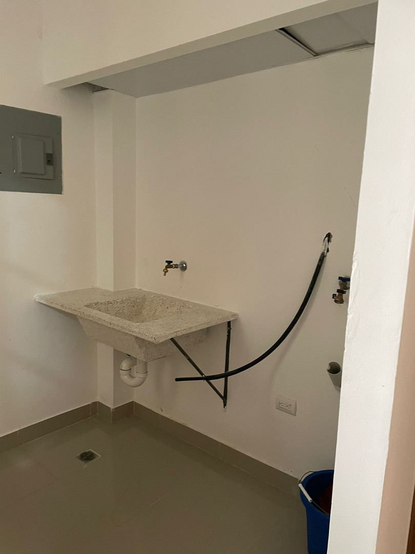 apartamentos - Apartamento 1er Nivel en Llanos de Gurabo 2