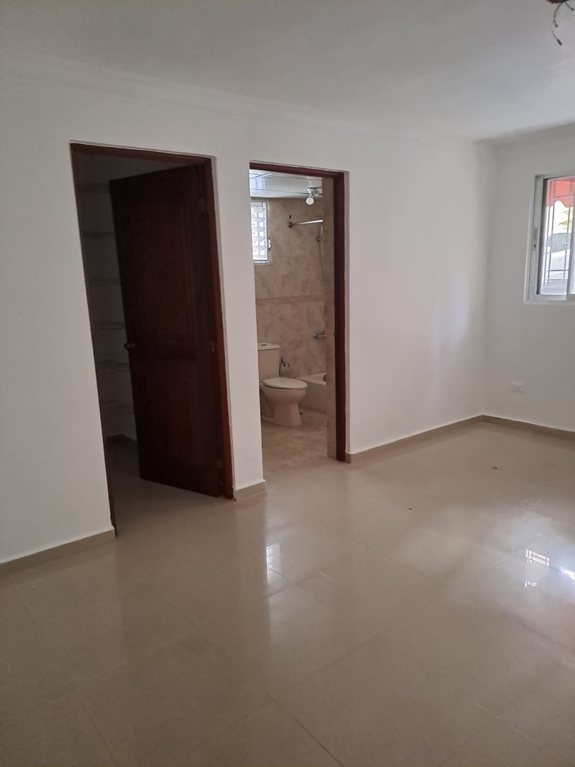 apartamentos - Vendo apartamento en la zona de los Ríos en 6.7 de 3 hab + 2 parqueos
