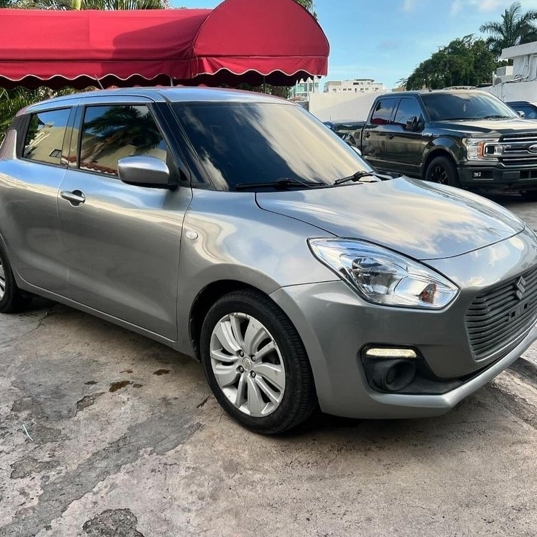 carros - 2018 Suzuki Swift De la Casa