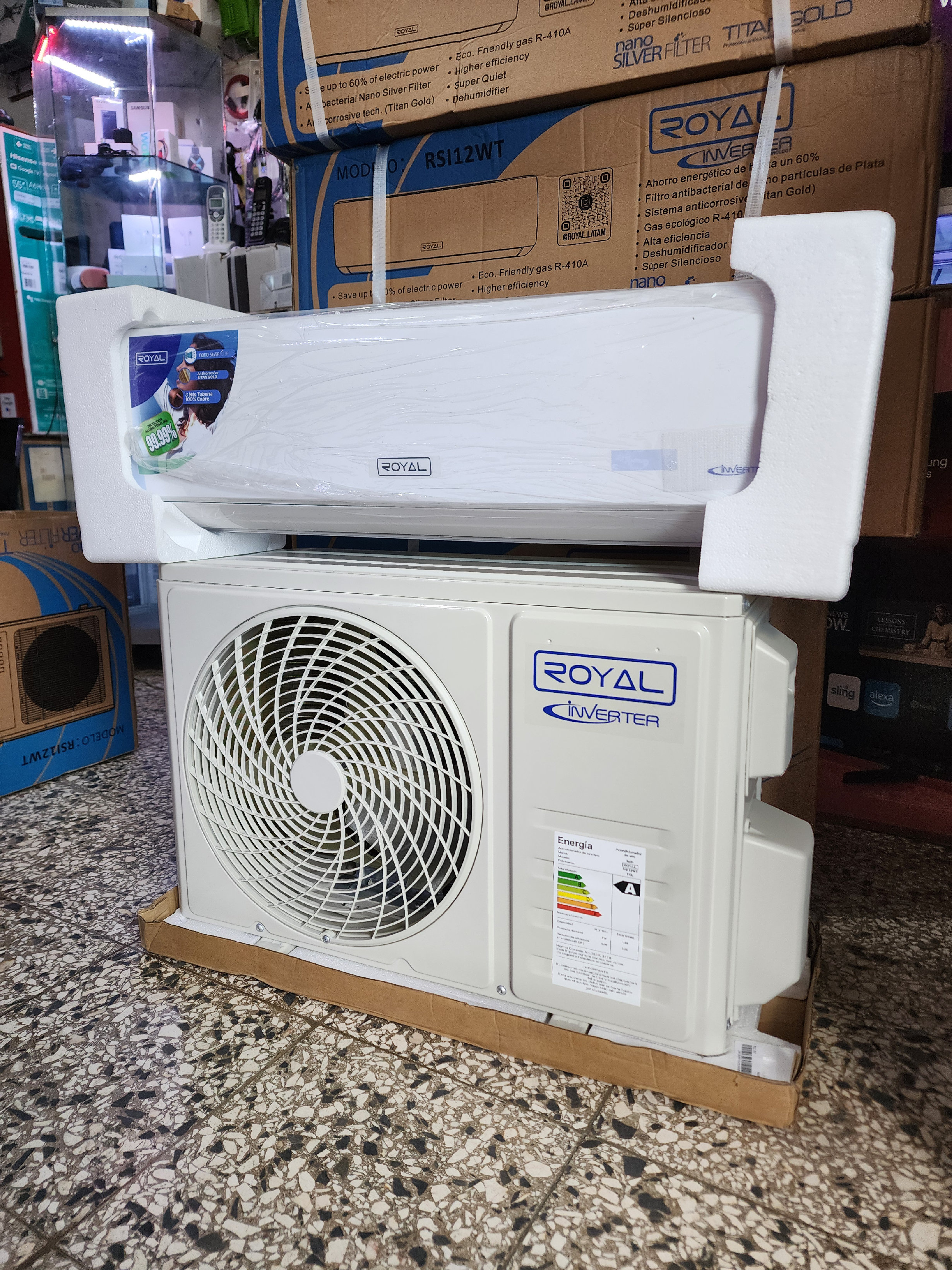 aires acondicionados y abanicos - aire acondicionado royal inverter 12000btu 