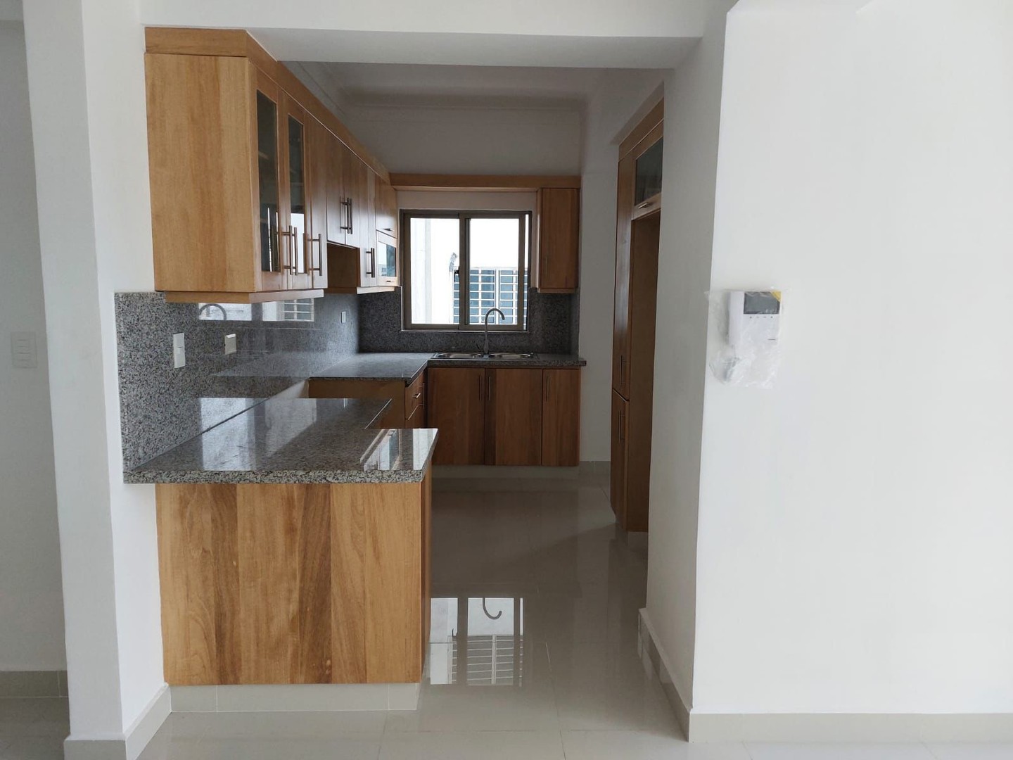 apartamentos - Apartamento Nuevo en Venta
LOS PRADOS
USD 215,000.00
Mantenimiento: RD$6,000.00
 1