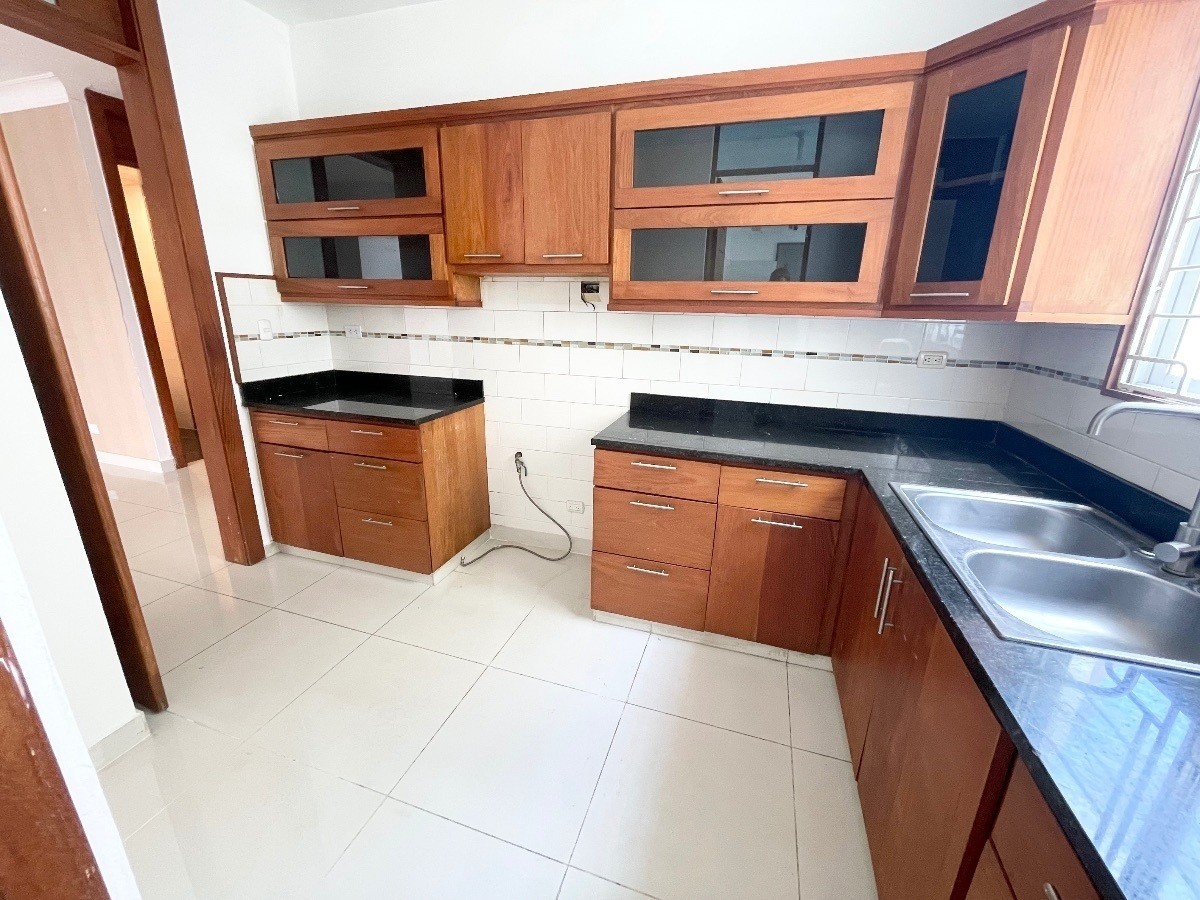 apartamentos - Apartamento en Venta en Renacimiento U$S255,000


 Amplio y con Locker
