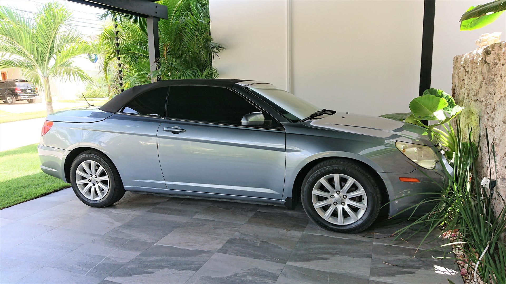 carros - VENDO CHRYSLER SEBRING CONVERTIBLE TOURING, año 2010, 6 cilindros, 2700 Hp/cc 1