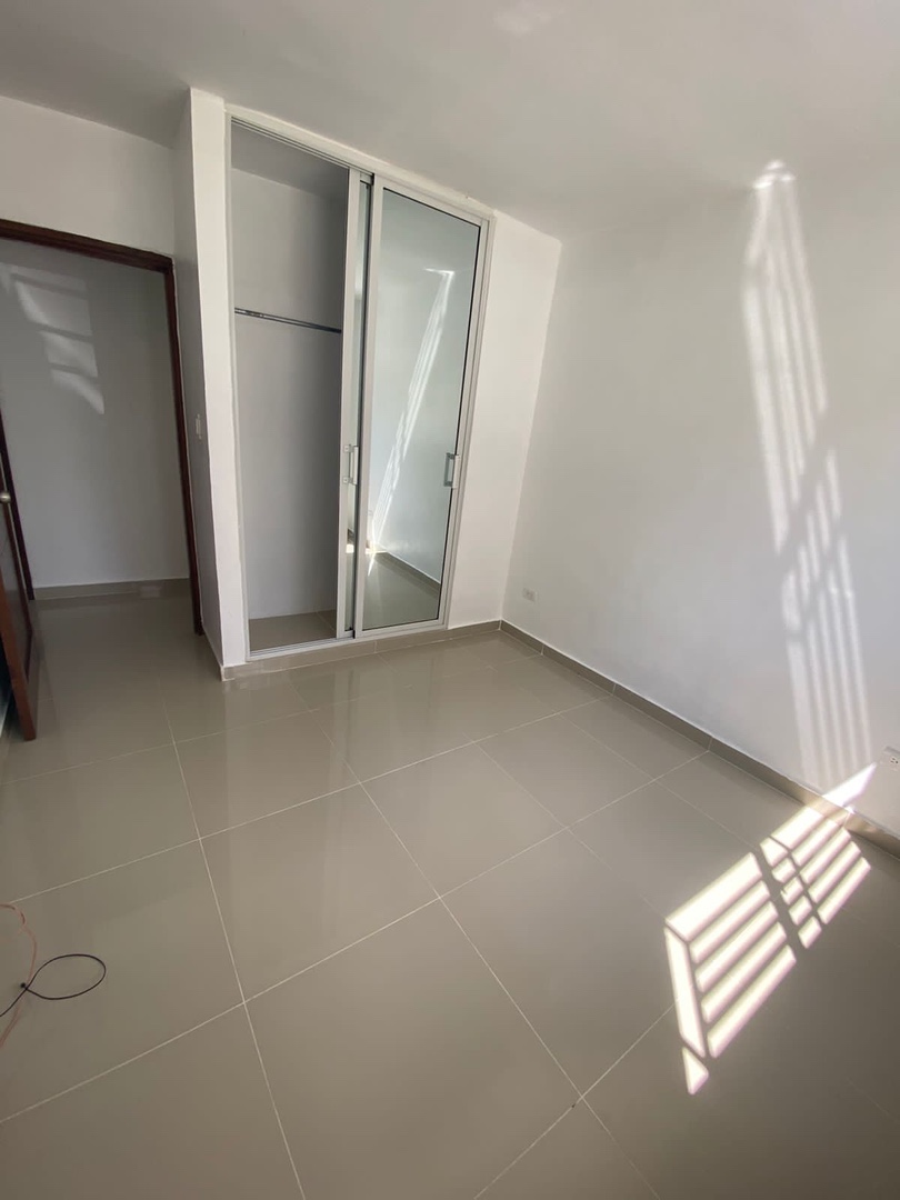 apartamentos - Apartamento en alquiler de 3 habitaciones en Santo Domingo oeste  8