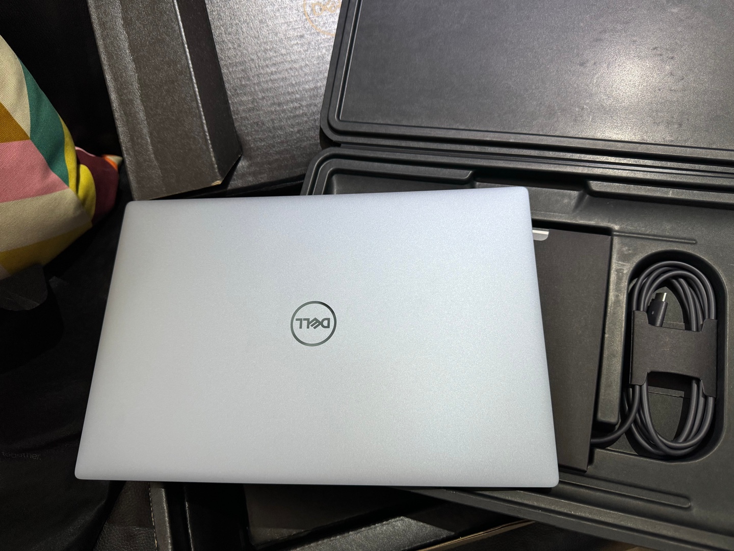 computadoras y laptops - Vendo PC Laptop DELL XPS 13 / Intel - Core i5 /256GB SSD/ 8GB Ram, $ 36,000 NEG