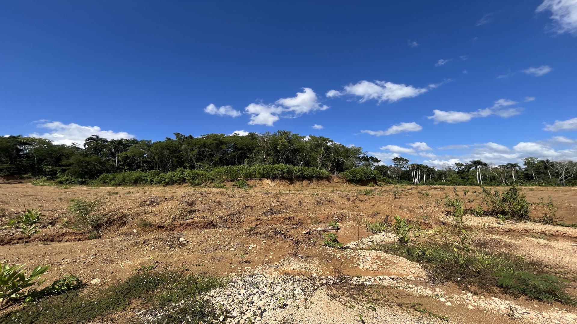 solares y terrenos - Terreno en Venta en Santo Domingo 8