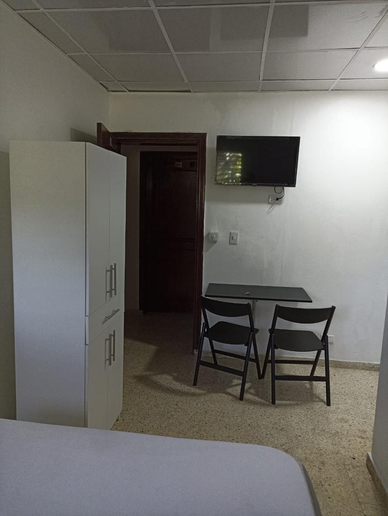 apartamentos - Alquiler Apartamento Estudio, Avenida Delgado, Gazcue 4