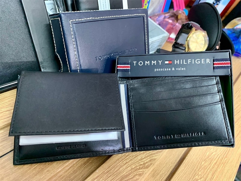 carteras y maletas - Cartera TOMMY HILFIGER. Originales. Piel - AL POR MAYOR Y AL DETALLE 3