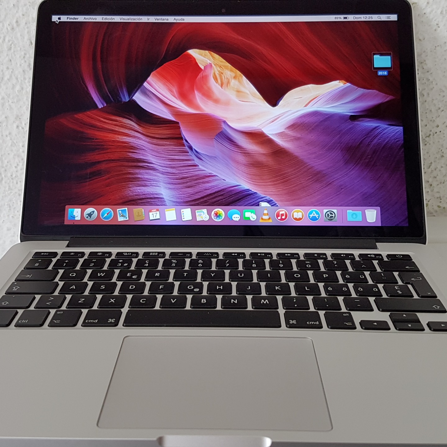 computadoras y laptops - macbook Pro Retina 13 Pulg Core i5 Ram 8gb Disco 256gb SSD Solido 0