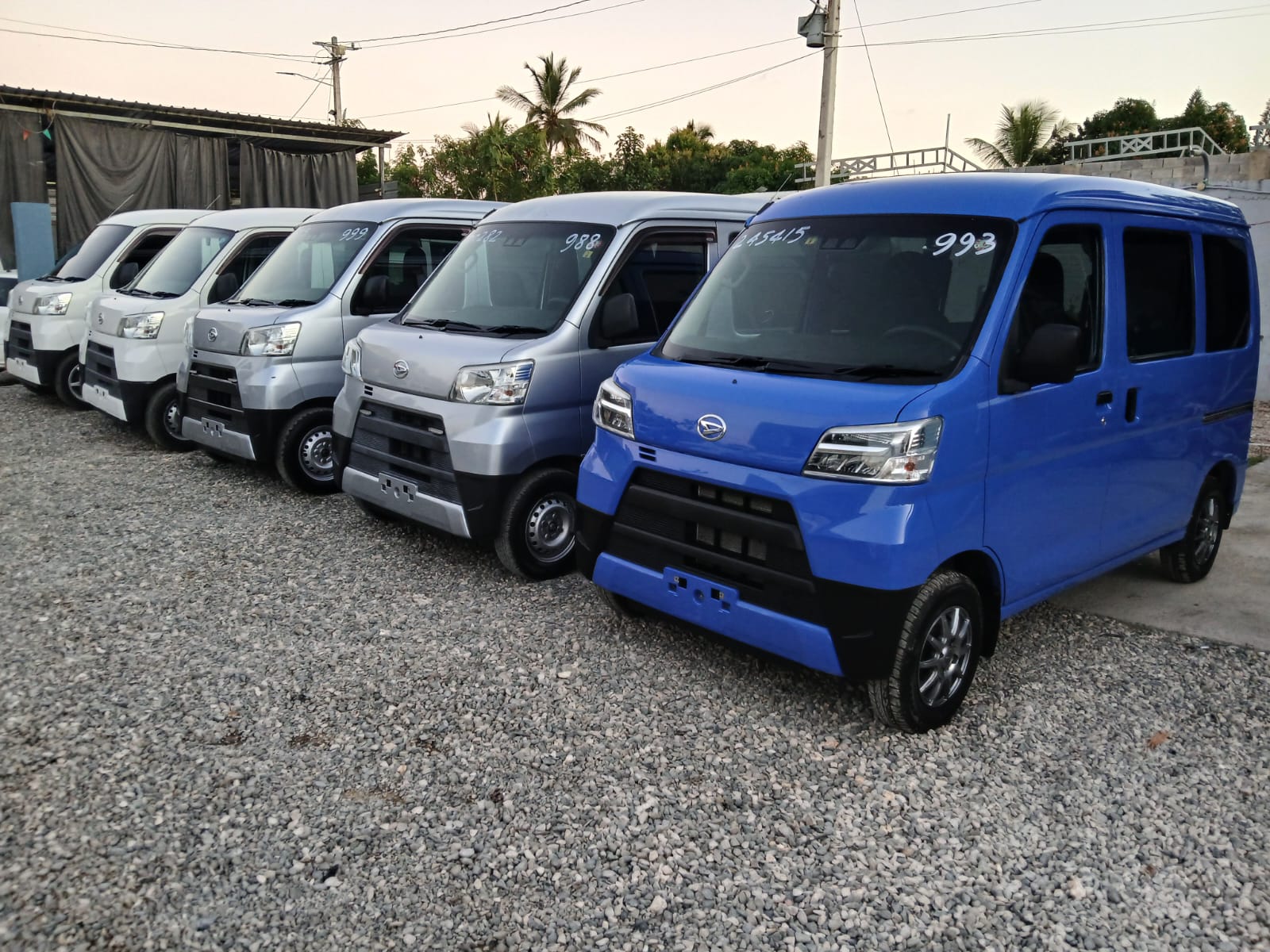 carros - VENDO DAIHATSU HIJET 2019 INICIAL 130000