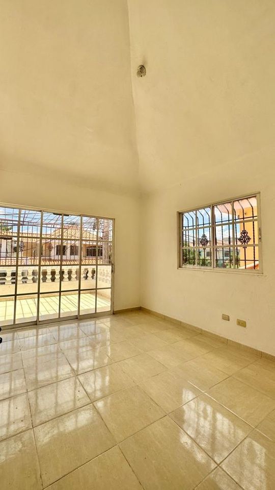 casas - Casa en venta en la Zona Oriental. 5