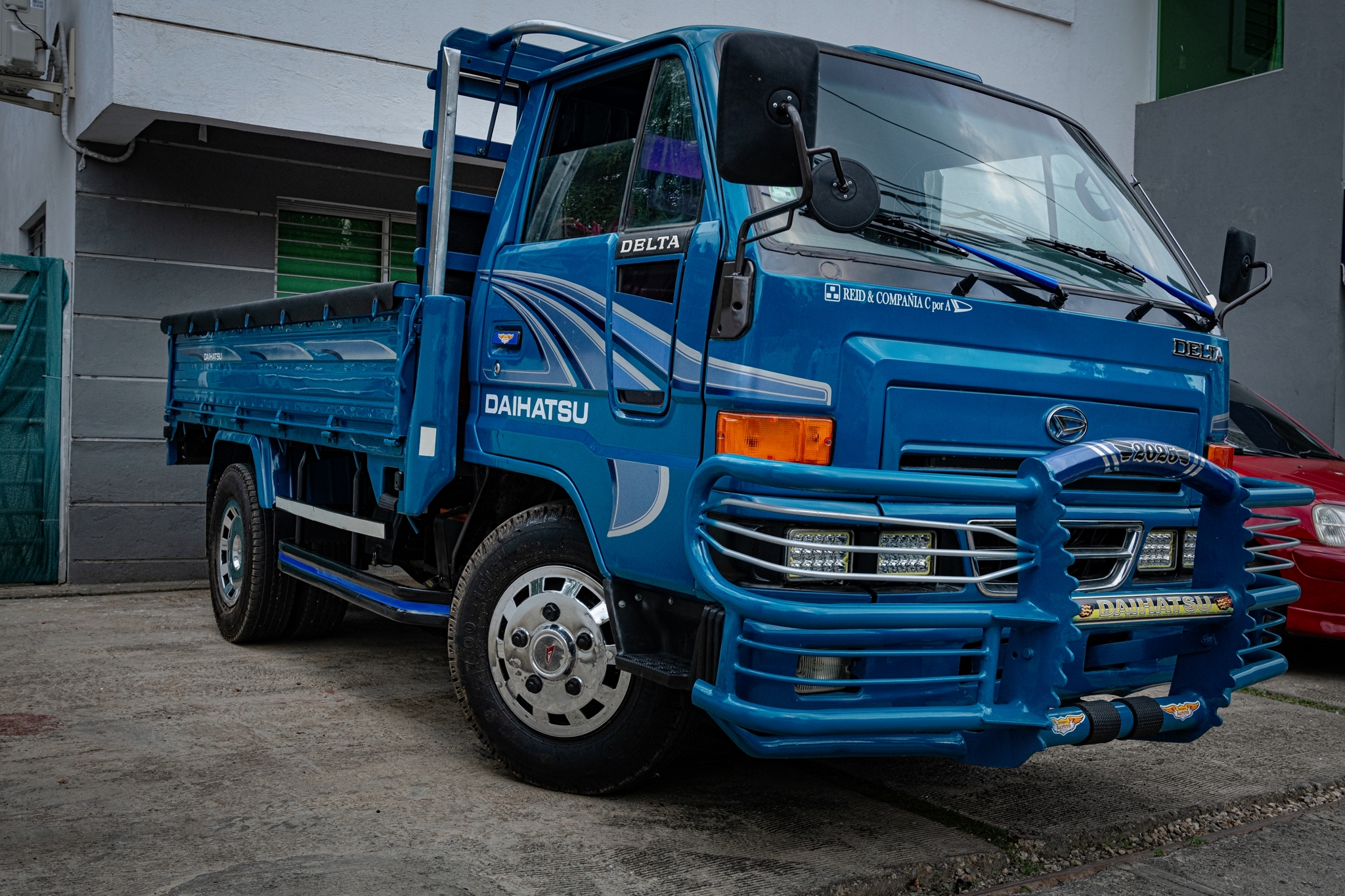 camiones y vehiculos pesados - Diahatsu Delta 2000 un camion confiable de trabajo