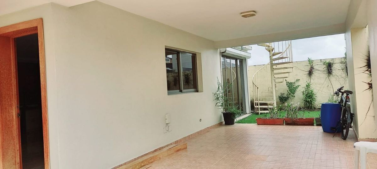 casas - Venta de Casa en Altos de Arroyo Hondo   7