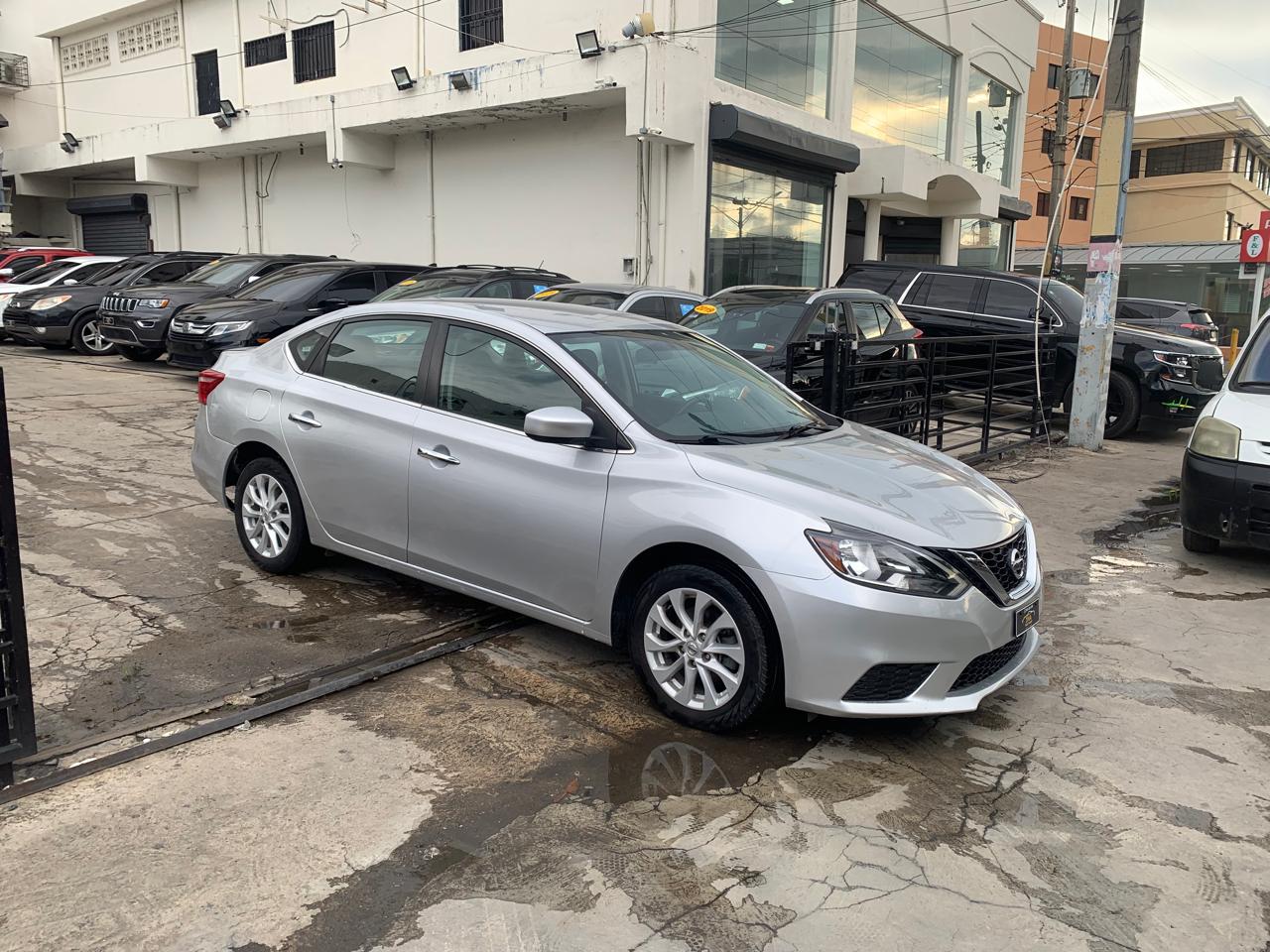 carros - Nissan Sentra SV 2019 3