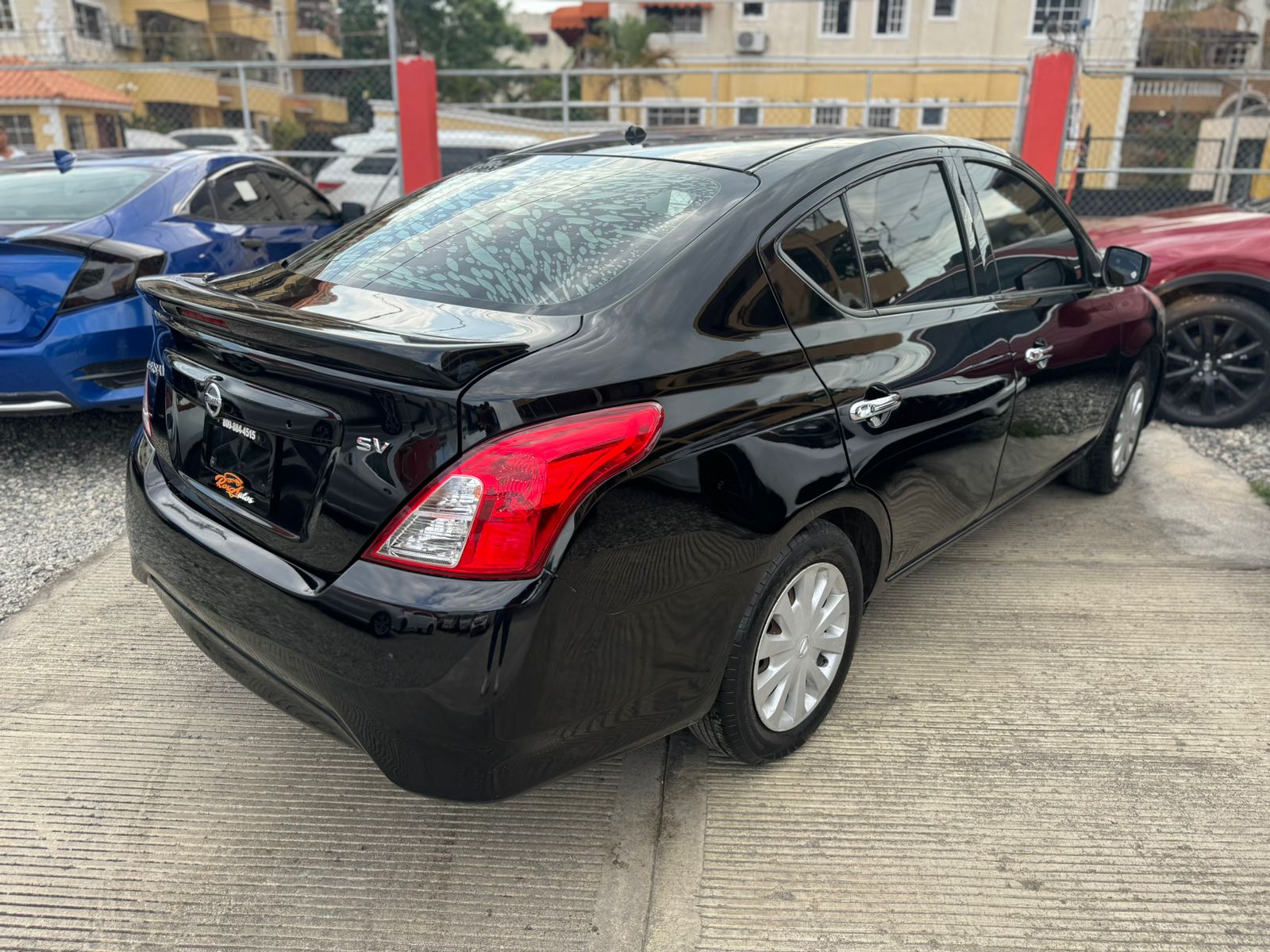 carros - Nissan Versa SV 2017 5