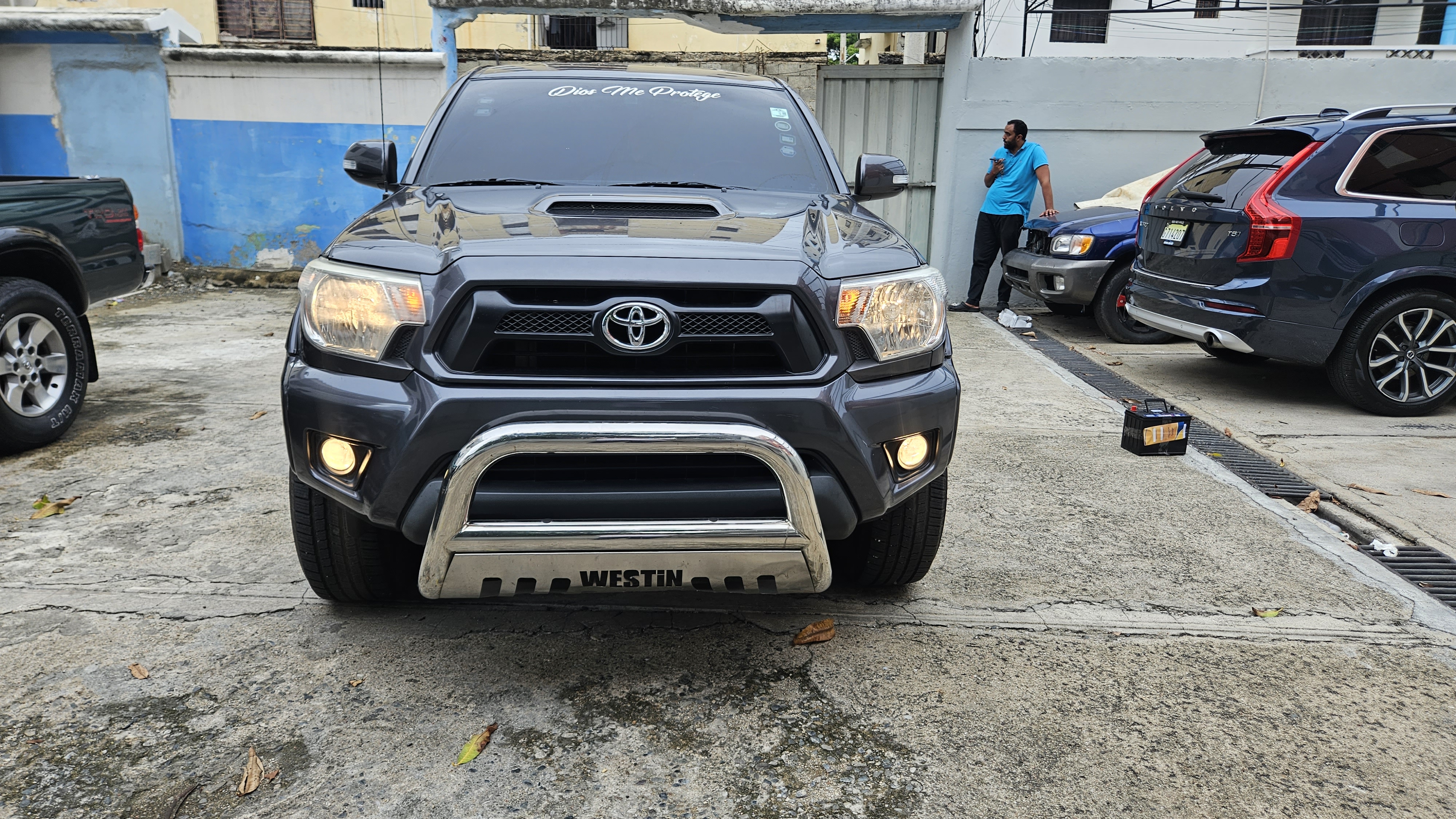 jeepetas y camionetas - Toyota tacoma pre runner 2013  6