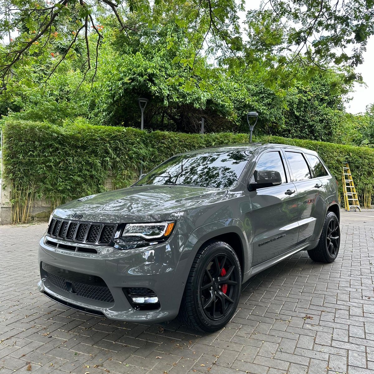 jeepetas y camionetas - jeep grand cherokee srt 2020