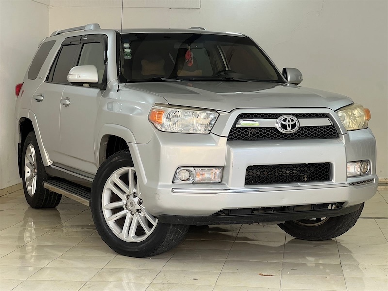 jeepetas y camionetas - TOYOTA 4RUNNER LIMITED AÑO 2011 DELTA COMERCIAL  2