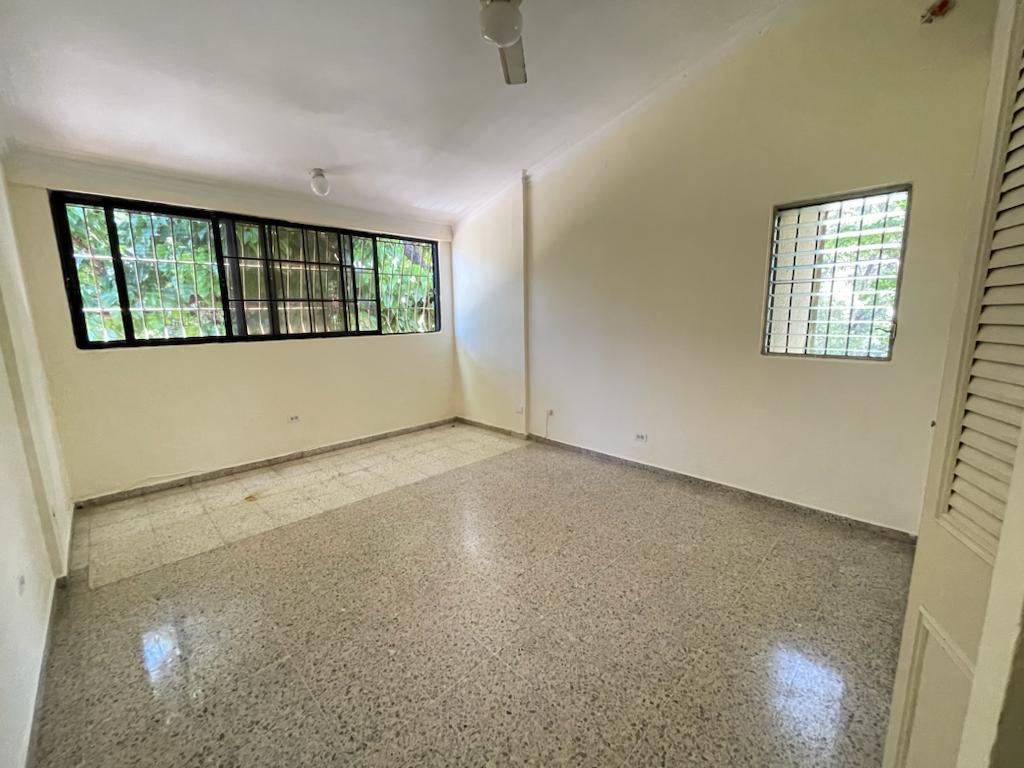 apartamentos - Apto vacío cacicazgos 4