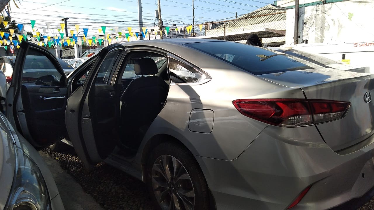 carros - HYUNDAI SONATA NEW RISE 2018 GRISDESDE: RD$725,100.00 5