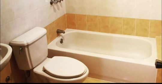 apartamentos - Rento 2do piso en la moraleja con 2 parqueo techado  9