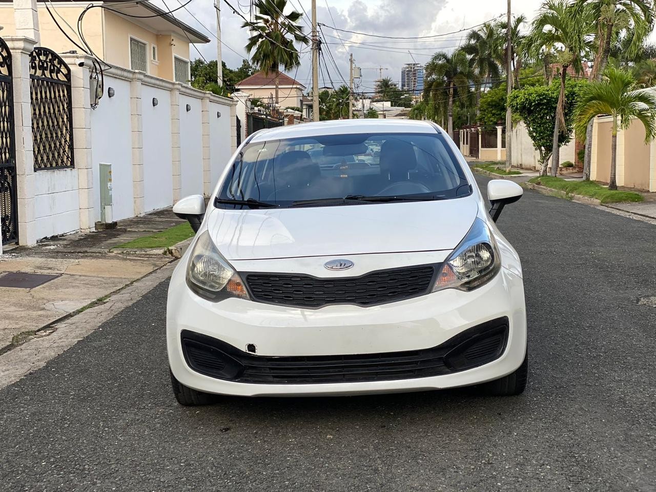 carros - Kia rio 2015 excelentes condiciones 