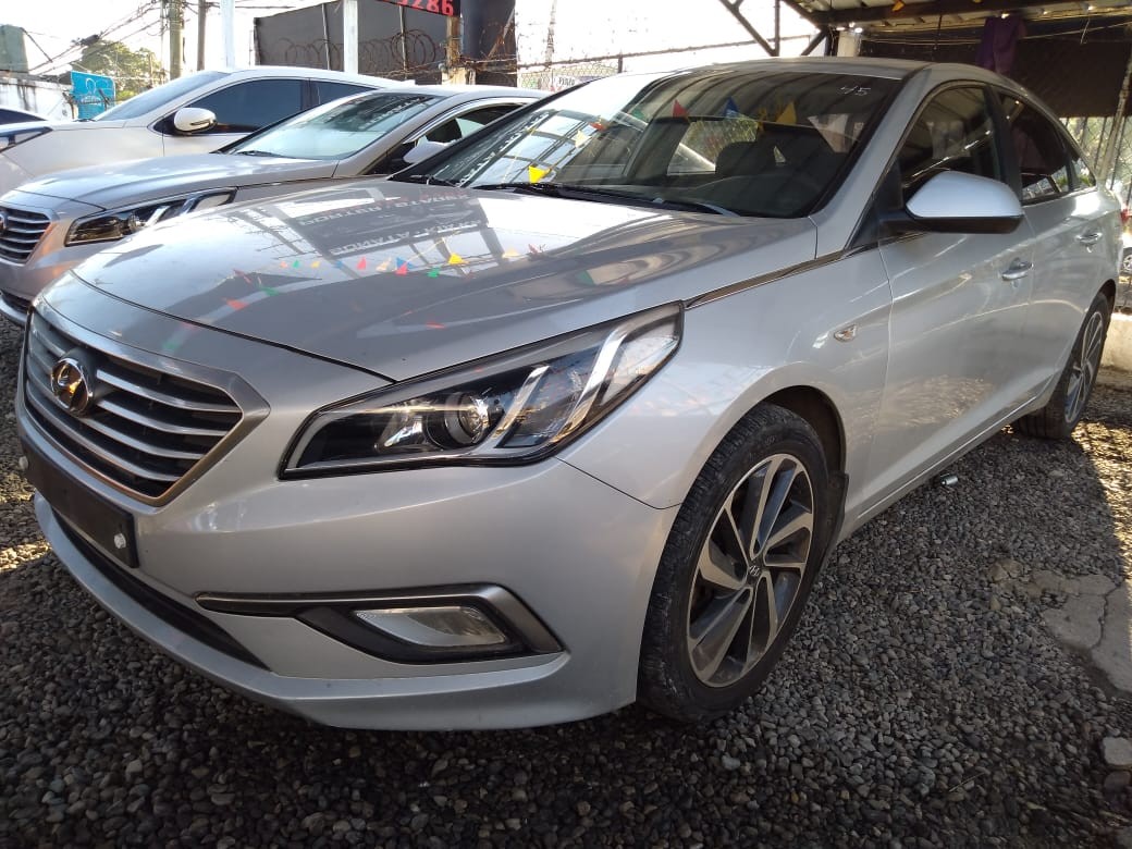 carros - HYUNDAI SONATA 2019 GRIS 3