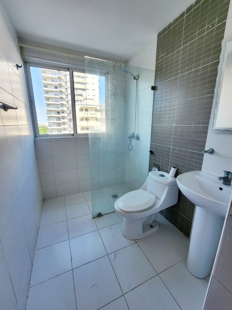 apartamentos - Apartamento en Venta Gazcue, incluye línea blanca. 5