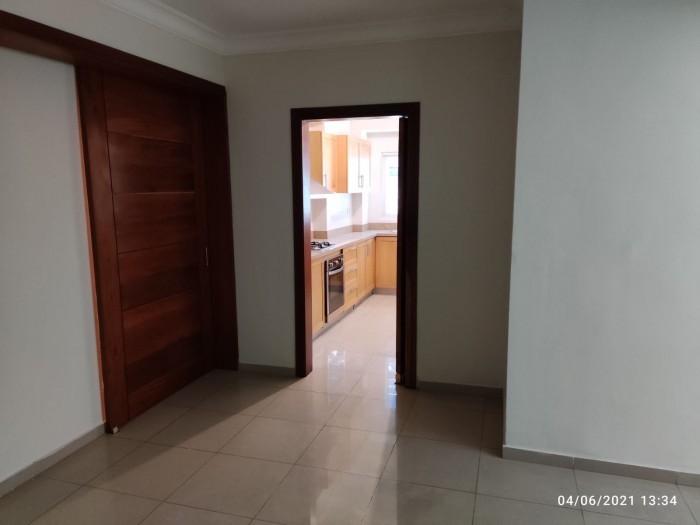 apartamentos - Apartamento en alquiler en Gazcue cerca del Malecón 8