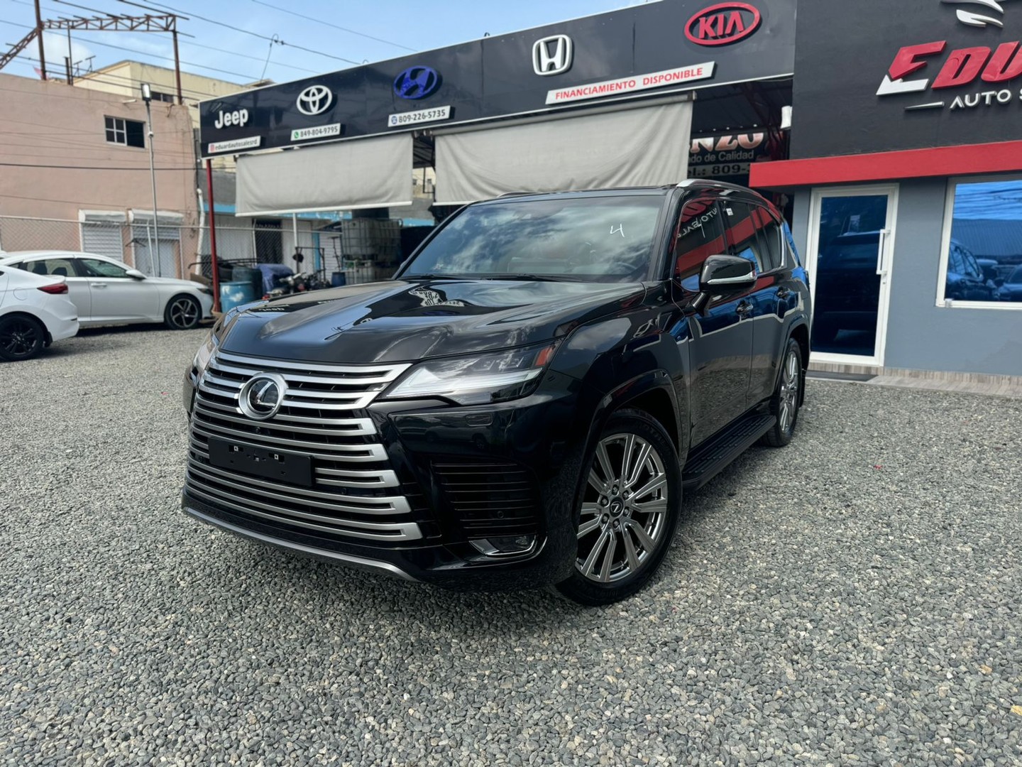 jeepetas y camionetas - Lexus LX500d diesel 2024 nuevaaa