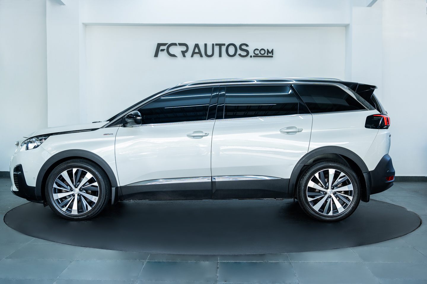 otros vehiculos - PEUGEOT 5008 GTLINE 2020 4